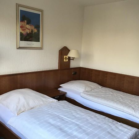 Hotel Marienhof Duesseldorf Нойс Екстер'єр фото